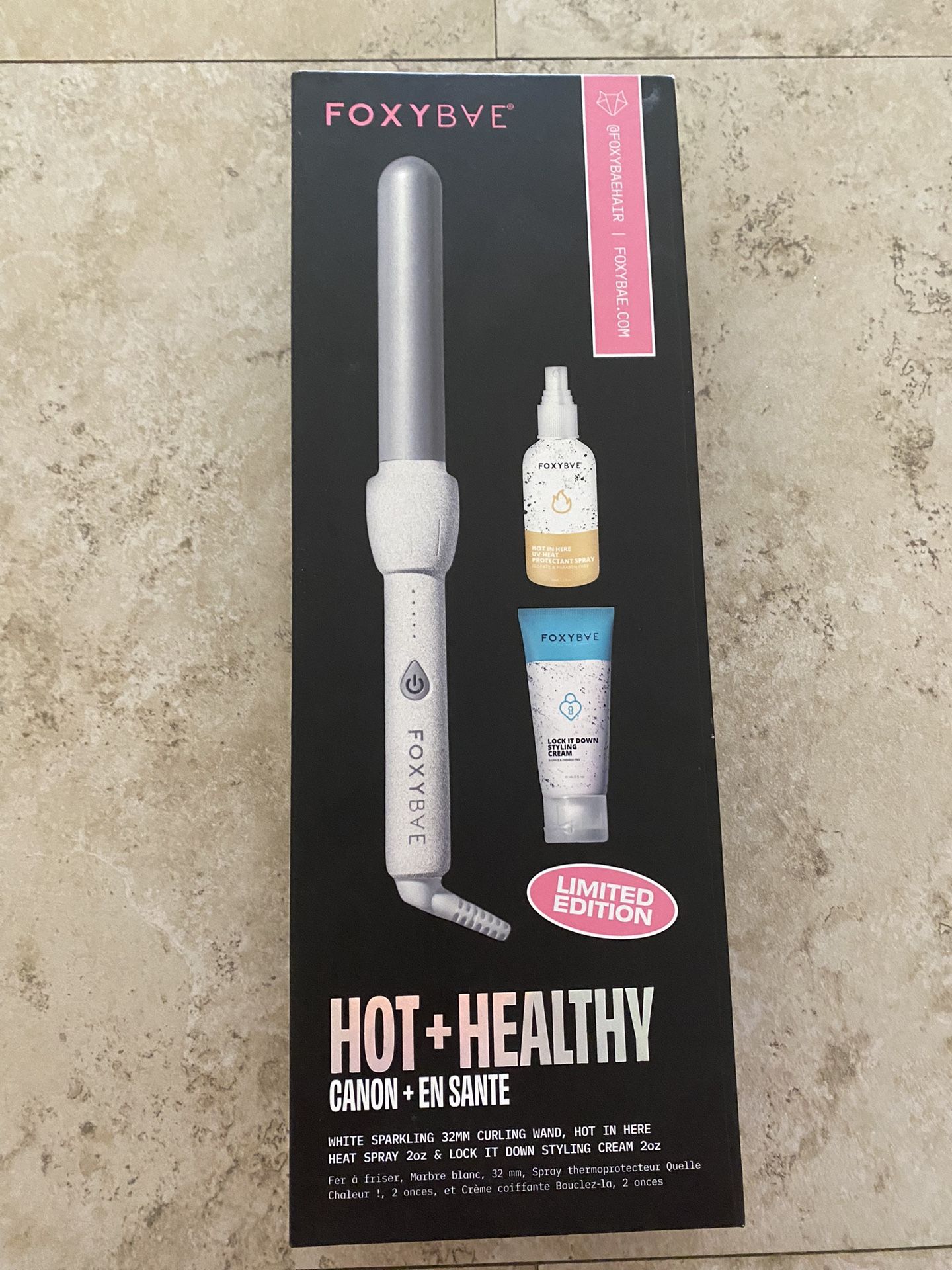 FoxyBae White Sparkling 32mm Curling Wand