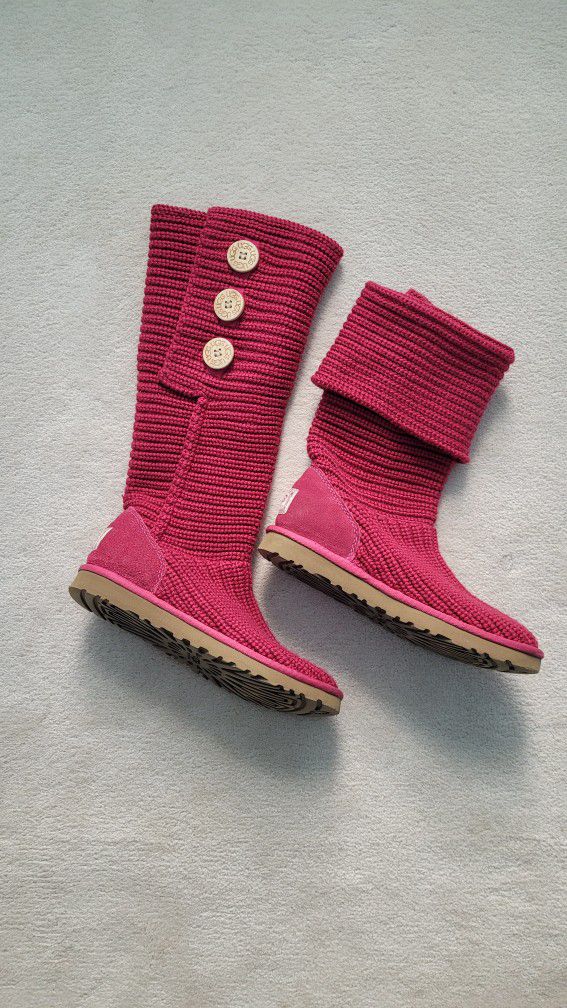 Ugg Classic Cardy boots (5819) size US size 7