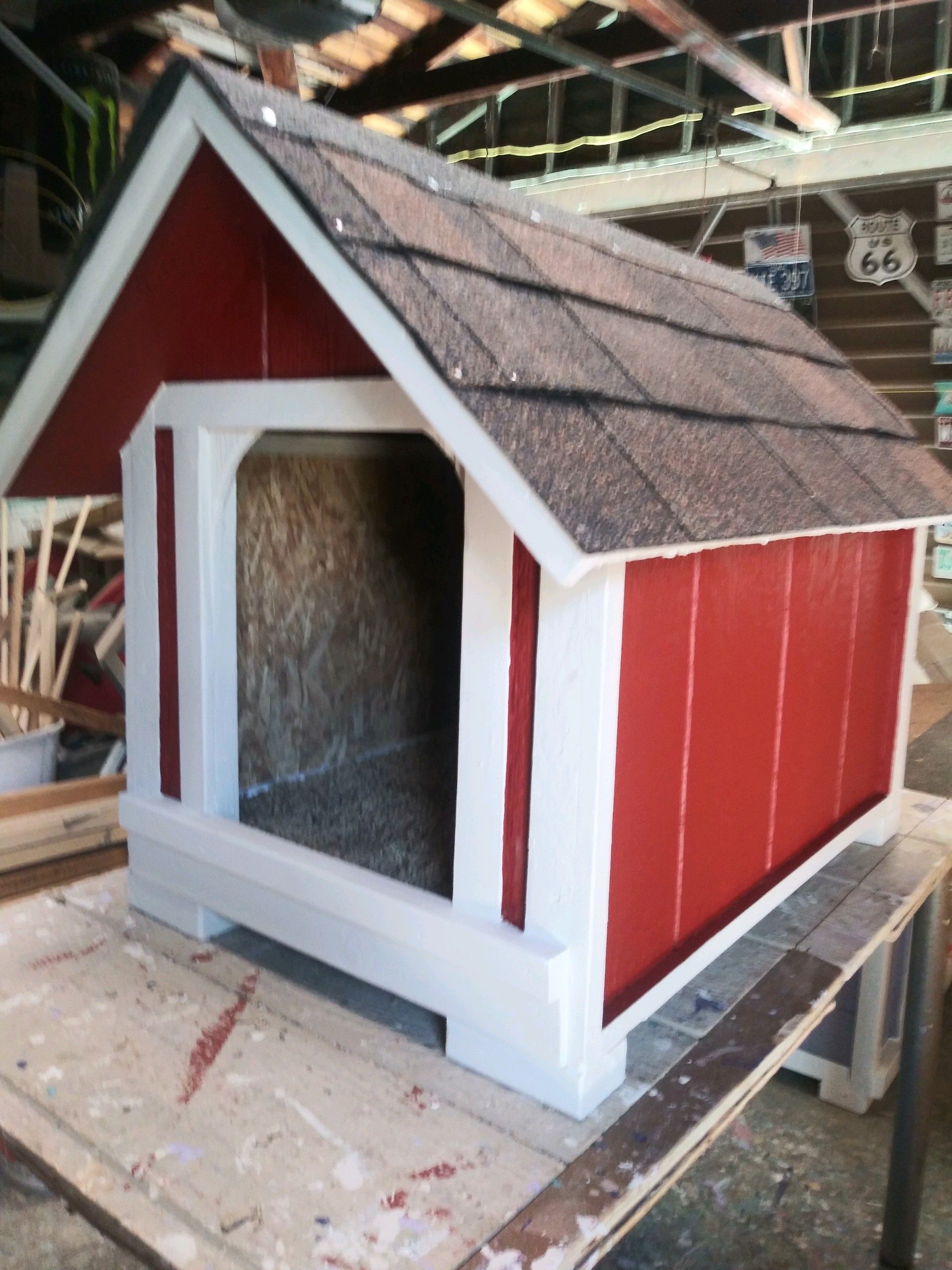 New dog house small- medium (must wear mask) $70 firm