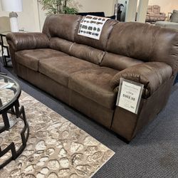 Brand New Sofa loveseat Set