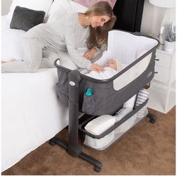 KoolerThings Baby Bassinet, Bedside Sleeper for Baby, Easy Folding Portable Crib with Storage Basket for Newborn, Bedside Bassinet, Comfy Mattress/Tra