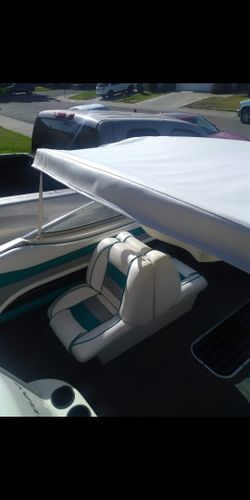 Roys CUSTOM UPHOLSTERY