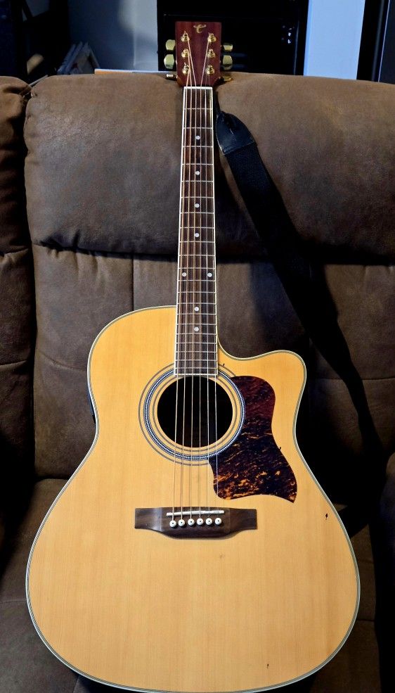 Acoustic Guitar