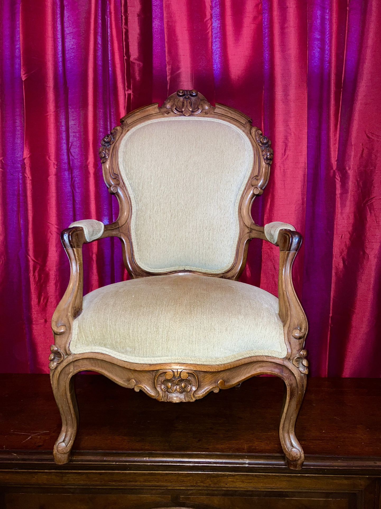 Victorian Arm Chair 
