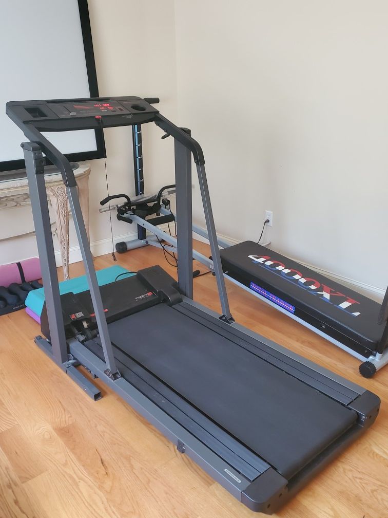 ProForm 585 Treadmill for Sale in Prospect, CT OfferUp