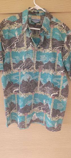 REYN SPOONER NATIONAL PARKS VOLCANO SHIRT SIZE LARGE JUST LIKE NEW