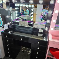 Brand New Vanity Counter Height With XL Mirror Cleat Light Builbs & Power Outlet $899