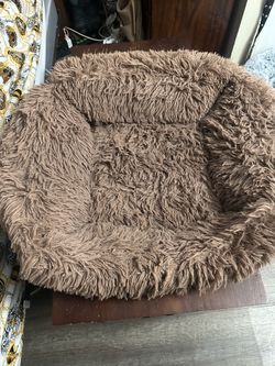Dog or cat bed