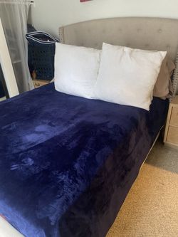 Queen Mattress And Bed Frame 