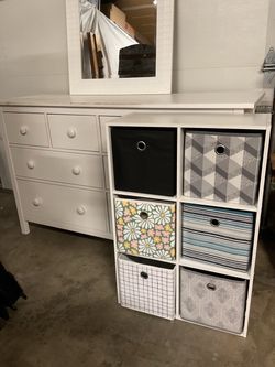 dresser ,mirror and cube organizers