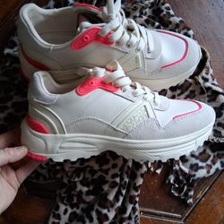 Coach 