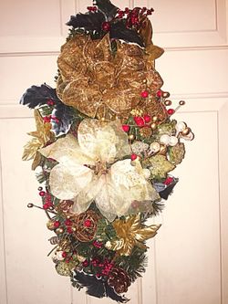 Gold Poinsettia Evergreen Swag