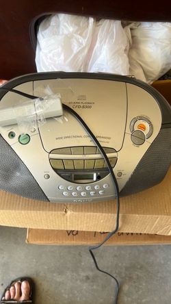 Sony cd radio cds-s300 with remote