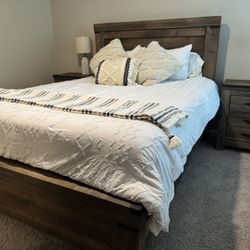 Queen Bedroom Set (Price Drop!)
