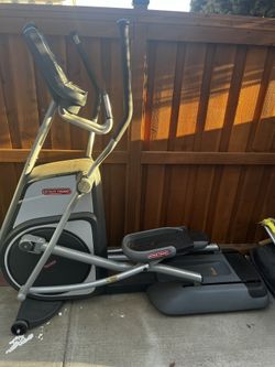 Star Trac Elliptical Exercises Machine OBO