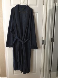 Man robe