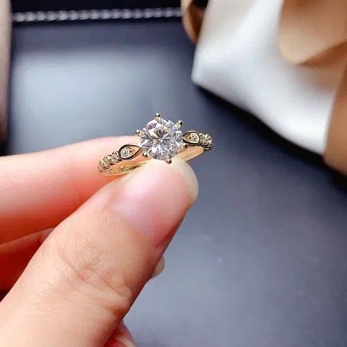 "Romantic Beautiful Carved Zircon Gold Plated Dainty Ring for Women, L278
 
  