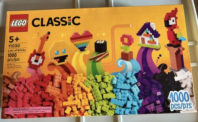 LEGO Classic 11030 – Lots of Bricks (Brand New / Sealed) NEW 