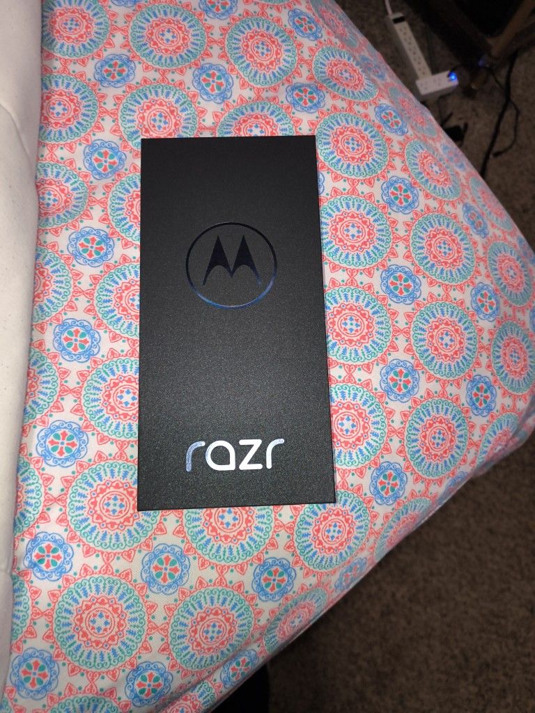 Motorola Rarz Brand New