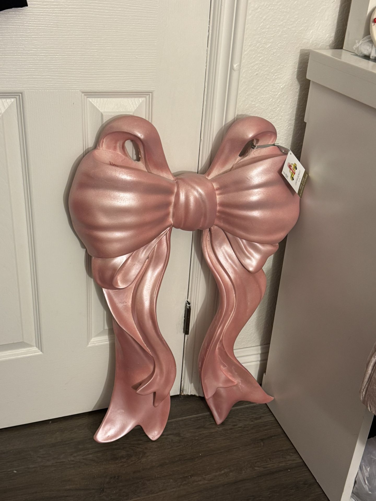 Giant Pink bow