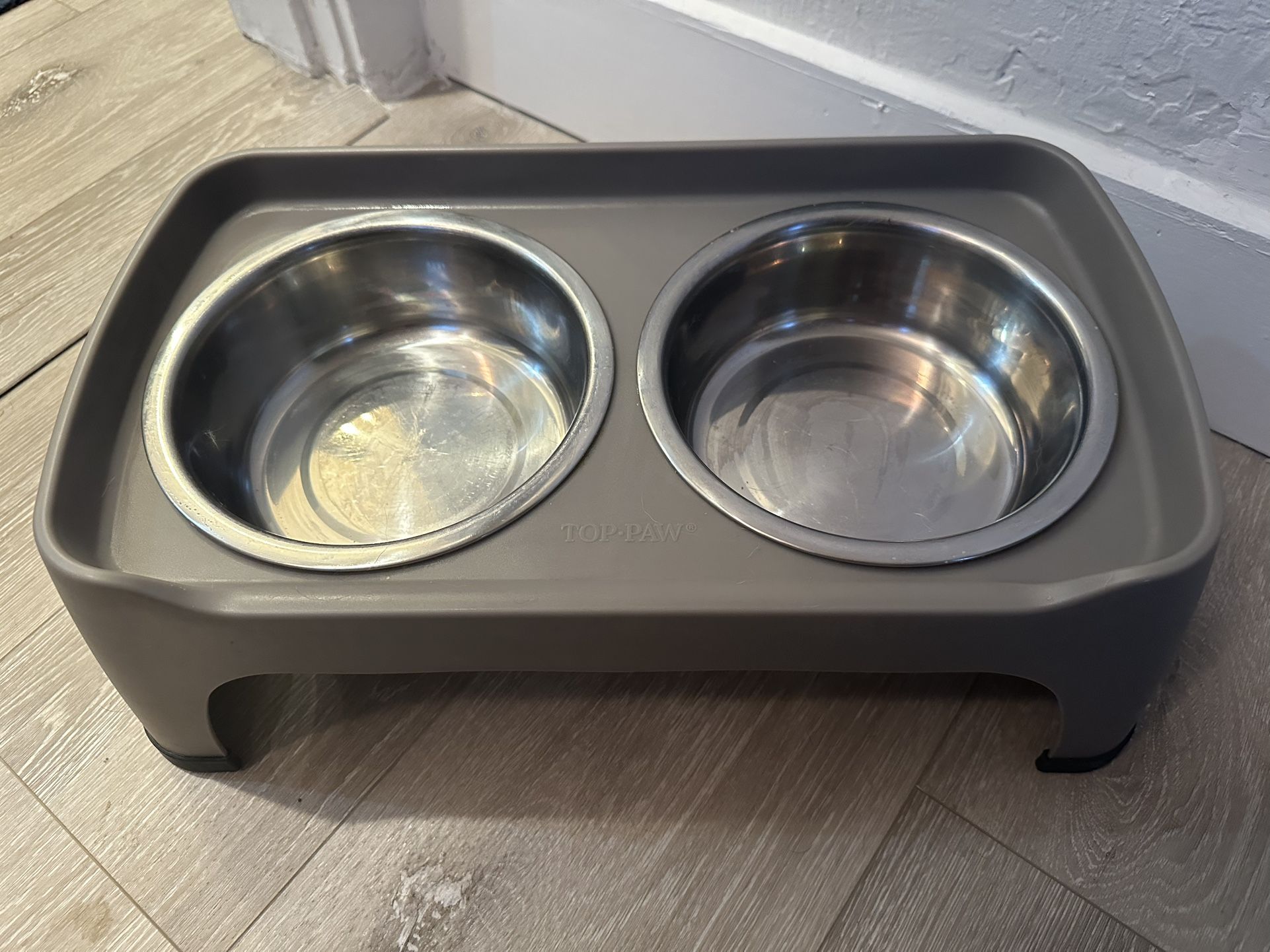 Dog Food Bowls & Stand