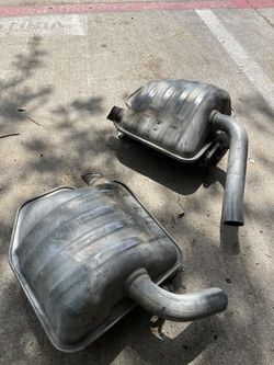 Mopar Dodge Challenger SXT Rear Right & left Pipe Tail Exhaust Muffler