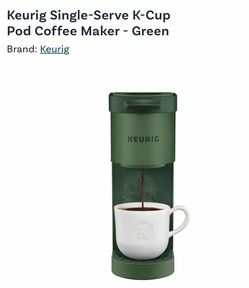 Green Keurig single serve coffee maker