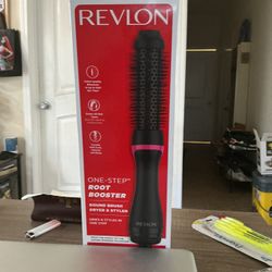 Revlon  Round Brush Dryer And Styler 