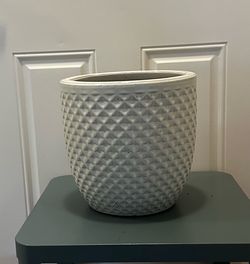 White Ceramic Planter with Diamond Texture
