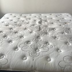 King size mattress