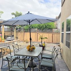 Patio Set With Umbrella 