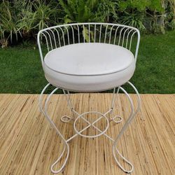 Retro Vanity Bench