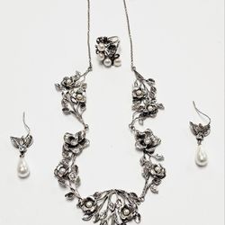 Vintage Silver/Pearl Necklace Set 