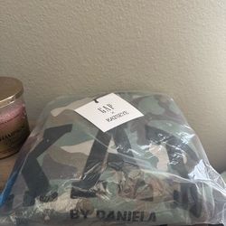 GAP x KATSEYE Daniela Limited Edition hoodie