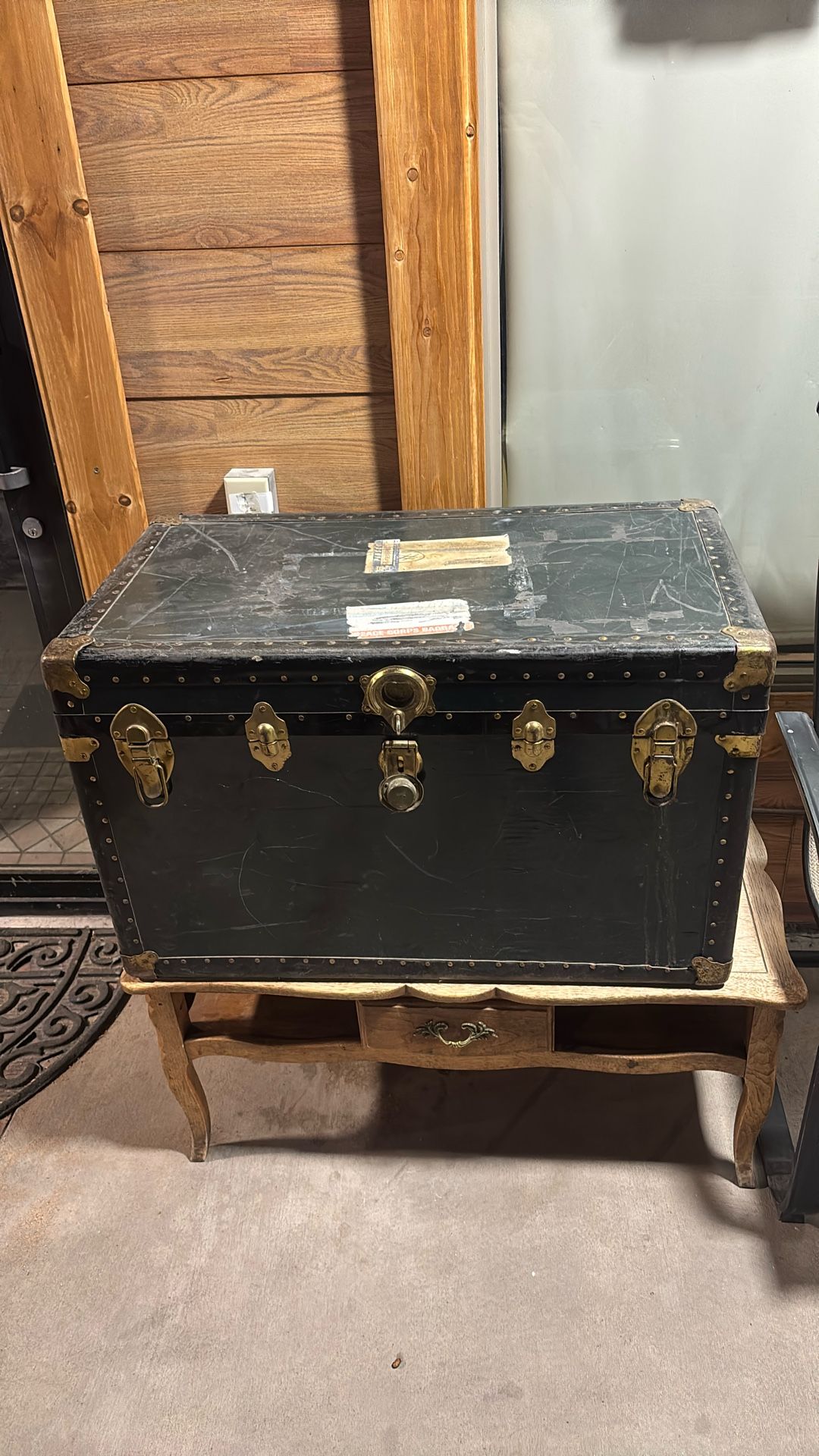 Antique vintage large trunk Coffee Table, Man Cave