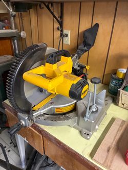 Dewalt 12” chop saw