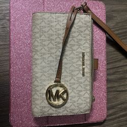 Michael Kors signature logo wallet