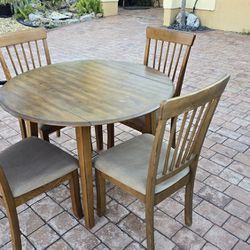 42" round table with 4 chairs with microfiber fabric