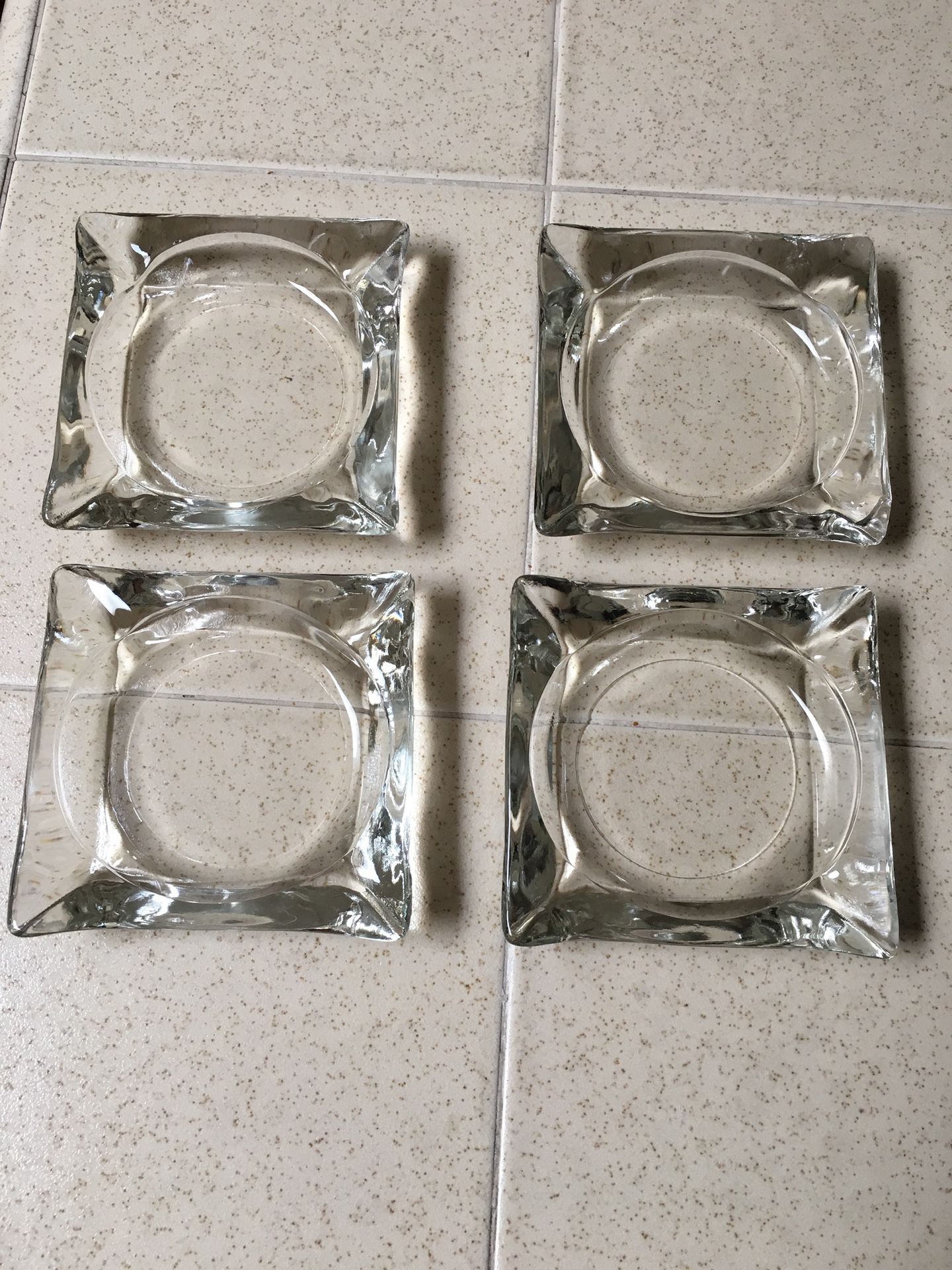 4 old style ashtrays from the 70’s $4