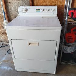 Whirpool Electric Dryer 220V Exelent Condition Super Capacity Work Fine 