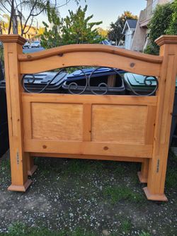 Beautiful Wood Full Size Bed With Iron Rod Decor