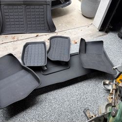 2023 Tesla Model 3 Waterproof Mats 