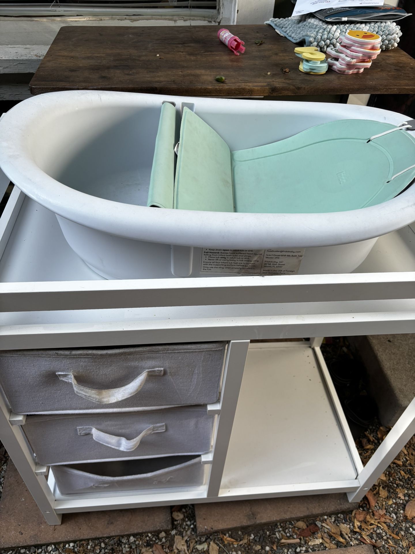 Frida Baby Tub And Changing Table Free