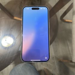 iPhone 15 