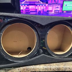 Sealed 12 Speaker Box Clean Like New