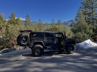 2003 AM General Hummer