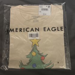 Med American Eagle Charlie Brown Christmas T-Shirt