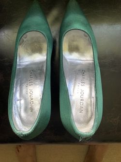 Vintage Charles Jourdan 7M high heels