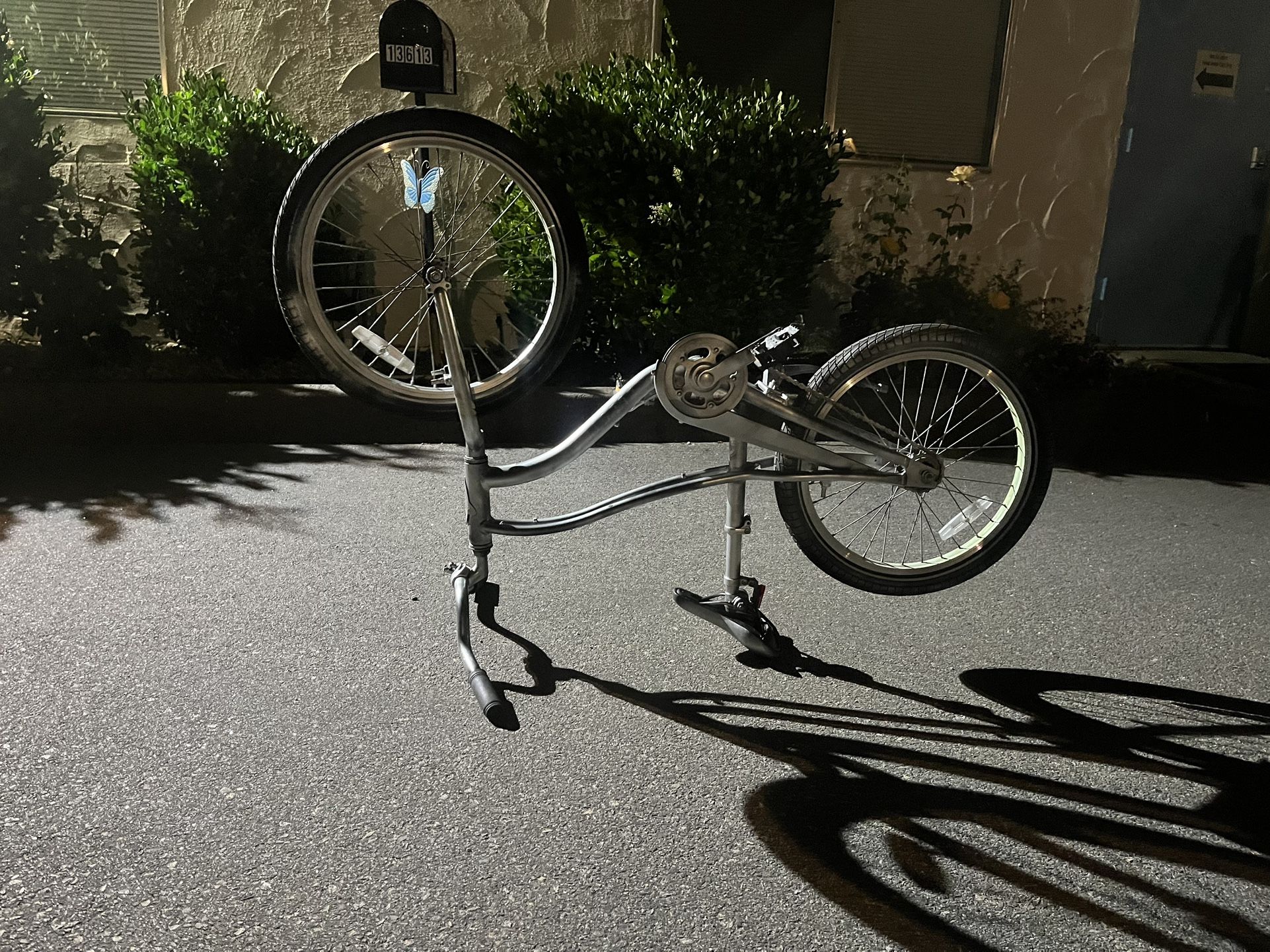 Cruiser ELECTRA Bike