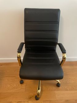 Swivel Office Chair - Good for Work from Home